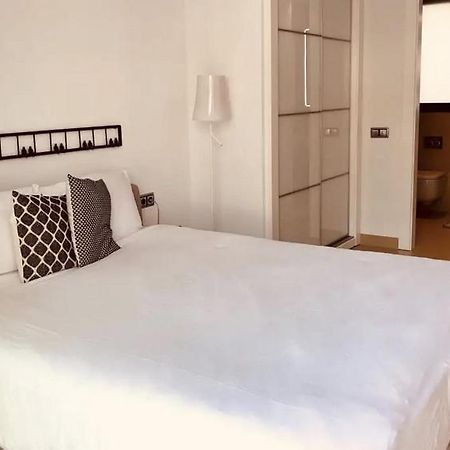 Luxurioeses Apartment In Benidorm Mit Pool Esterno foto